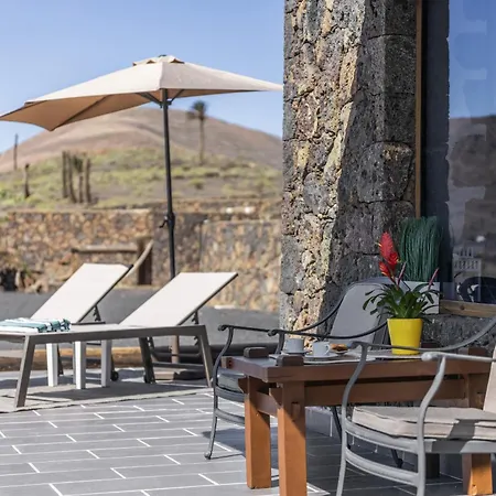 La Molina Lanzarote * Haría